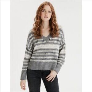 American Eagle Gray and White V-Neck Striped Sweater
